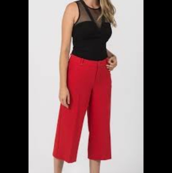 Rampage Red Capris Cropped Pants - Picture 1 of 5
